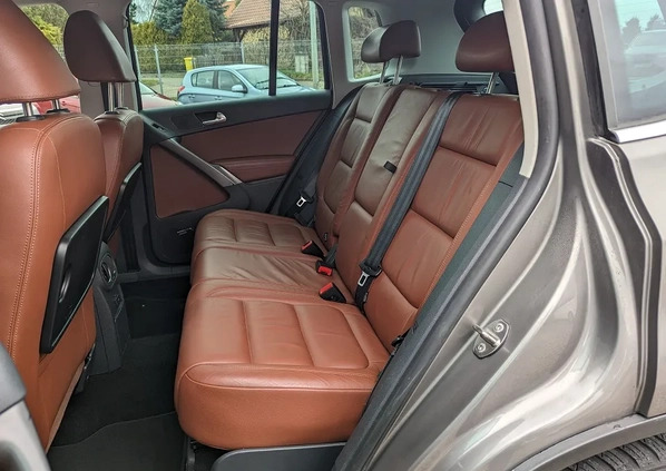 Volkswagen Tiguan cena 34999 przebieg: 230000, rok produkcji 2008 z Sieniawa małe 497